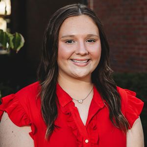 Lauryn Snell